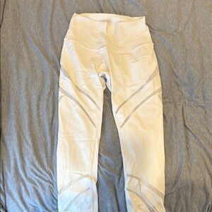 Lululemon White High-Waisted Leggings